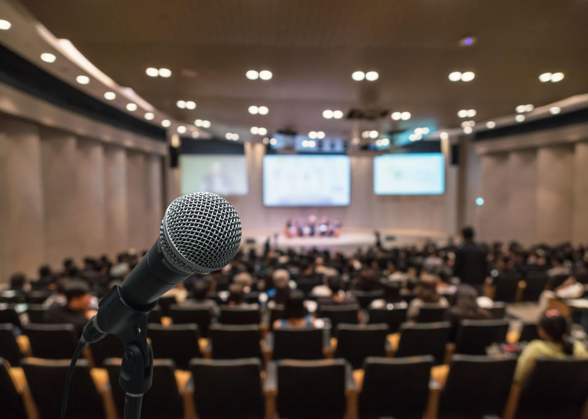 Konferenciák és rendezvényszervezés számlázása