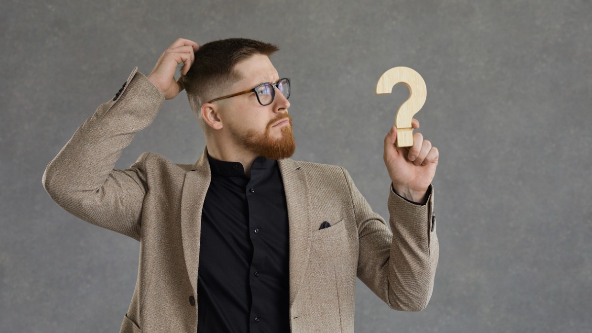 Személyes közreműködés megbízással