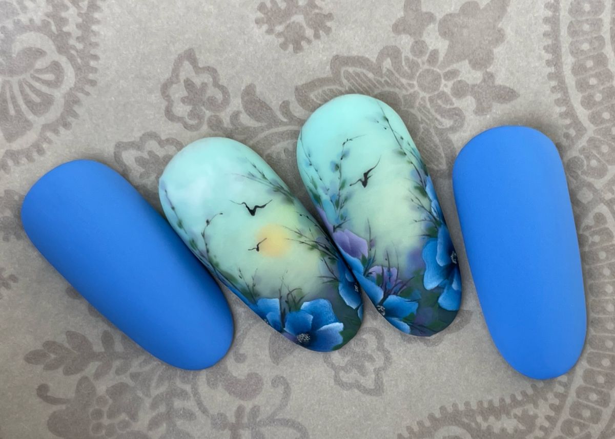 Kézzel festett virágok