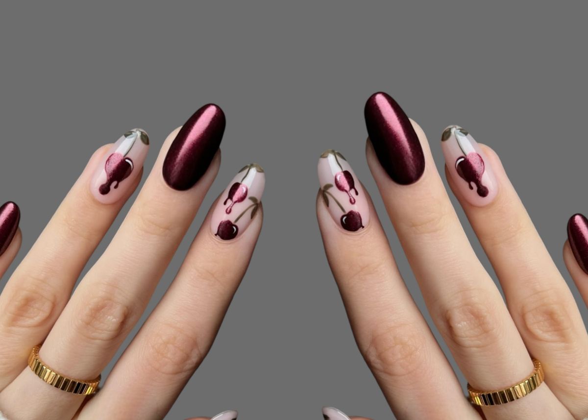 Króm cseresznye díszítés a körmökön