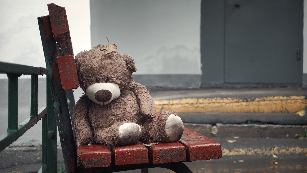 Intézményi gyermekbántalmazás módszertani útmutatója