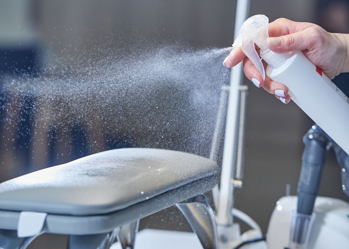 A biztonsági adatlap minden vegyi anyagról részletes információt tartalmaz