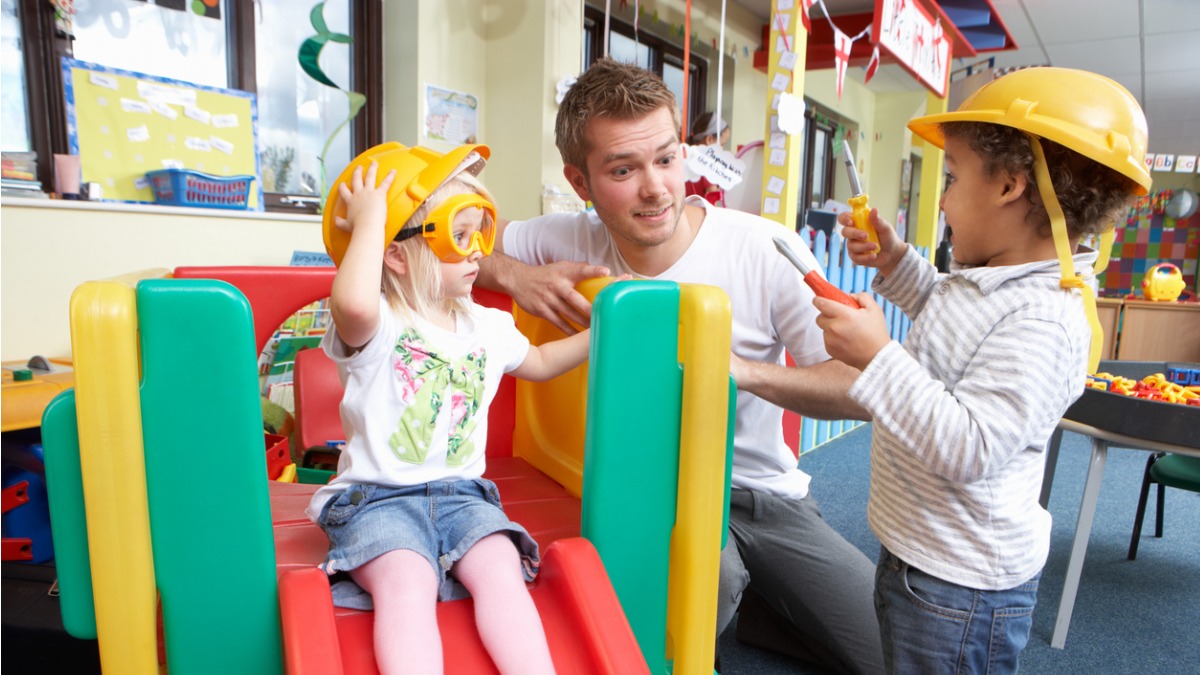 Ösztöndíj kisgyermeknevelő képzésben résztvevőknek