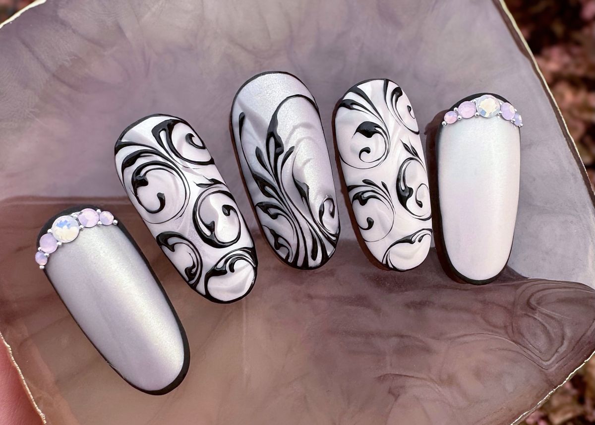 Indaminta ornament zselével