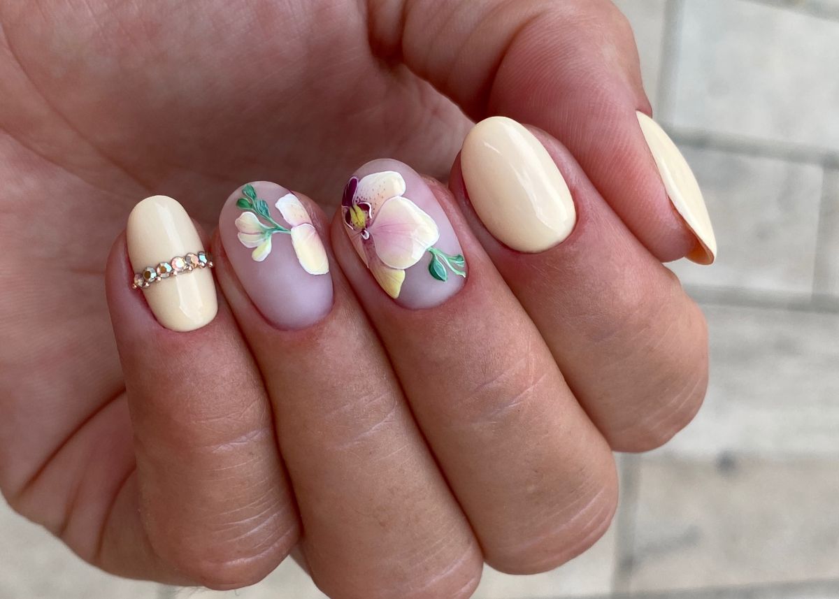 S-es méretű köröm