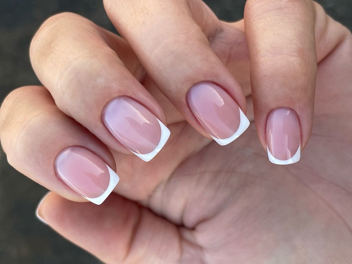 Klasszikus kocka köröm építése zselével kurzus kép 1