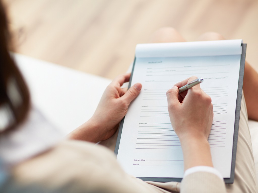 A nevelési-oktatási intézmények alapdokumentumainak karbantartása és szakmai ellenőrzése