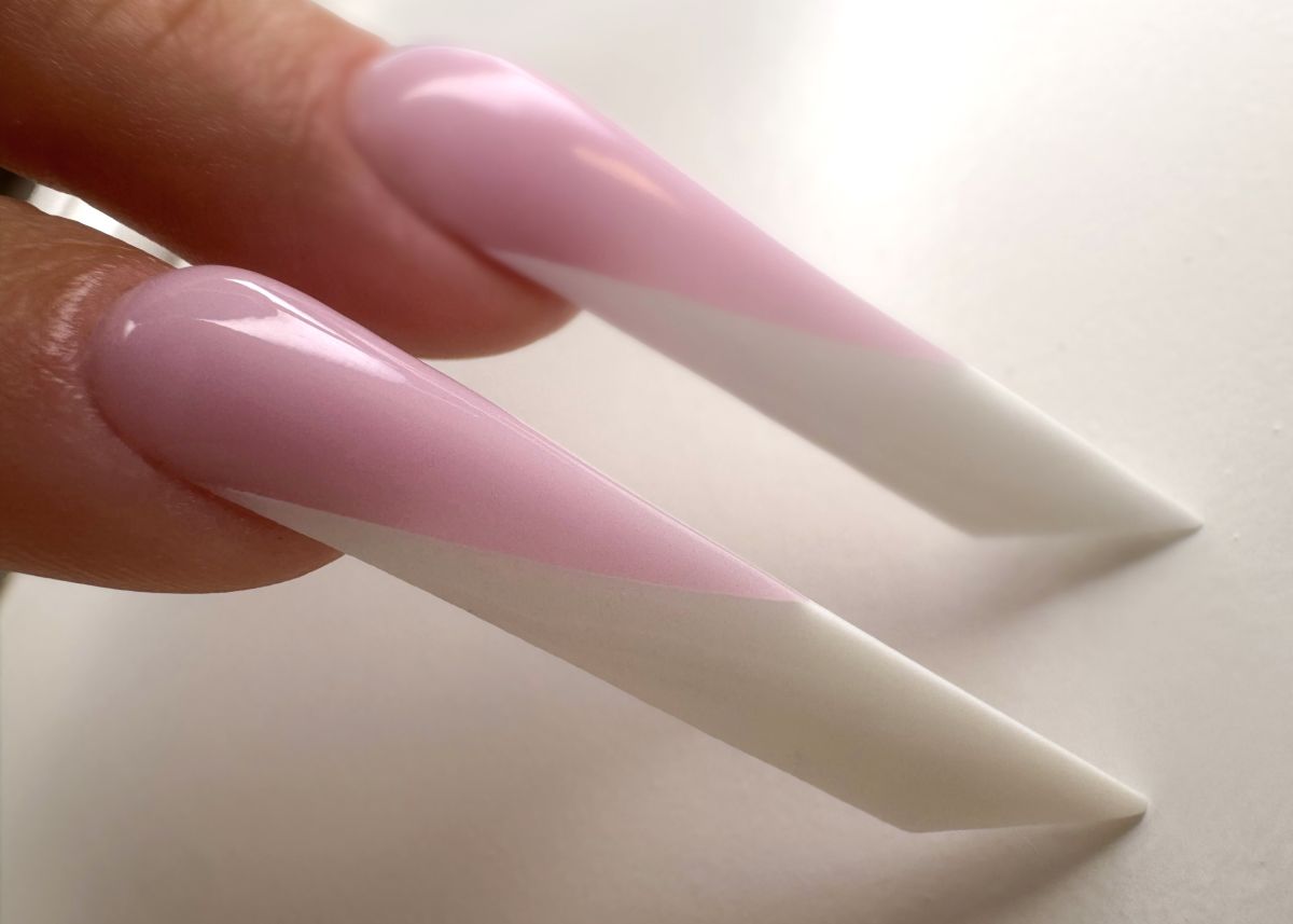 Francia Edge körmök