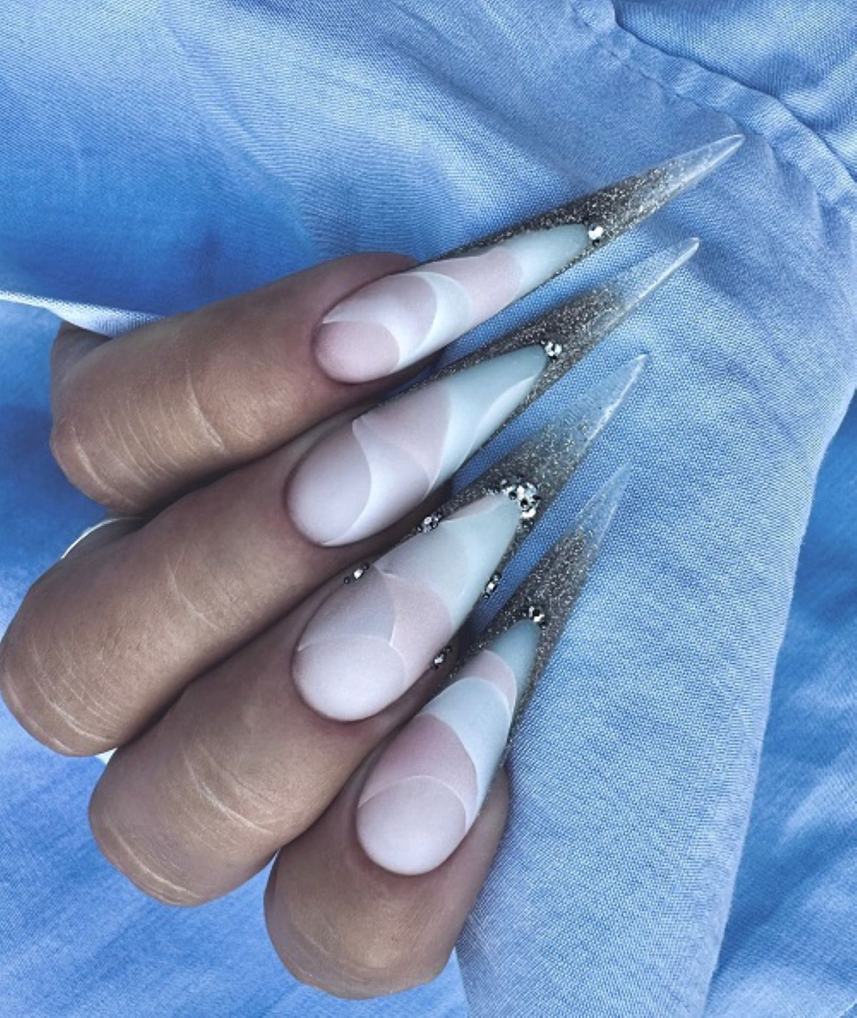 Mozaik Stiletto körmök - 2