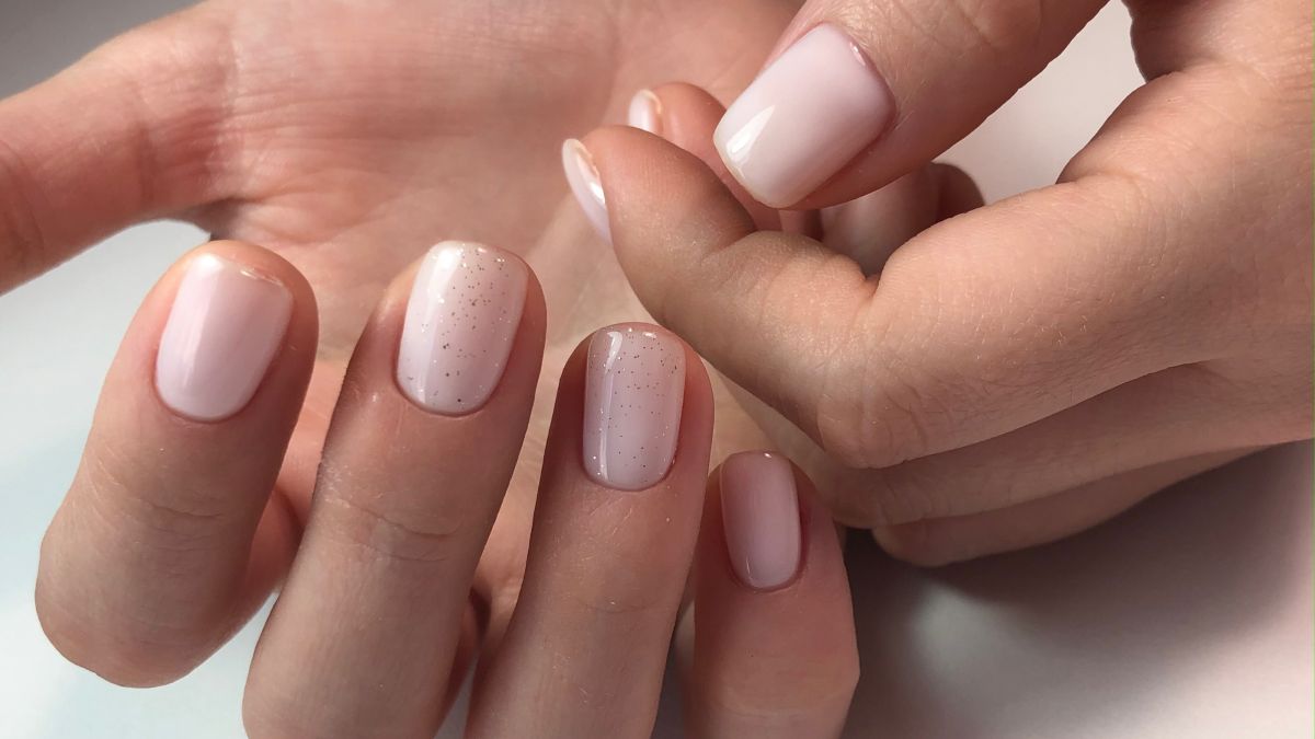 naked manicure