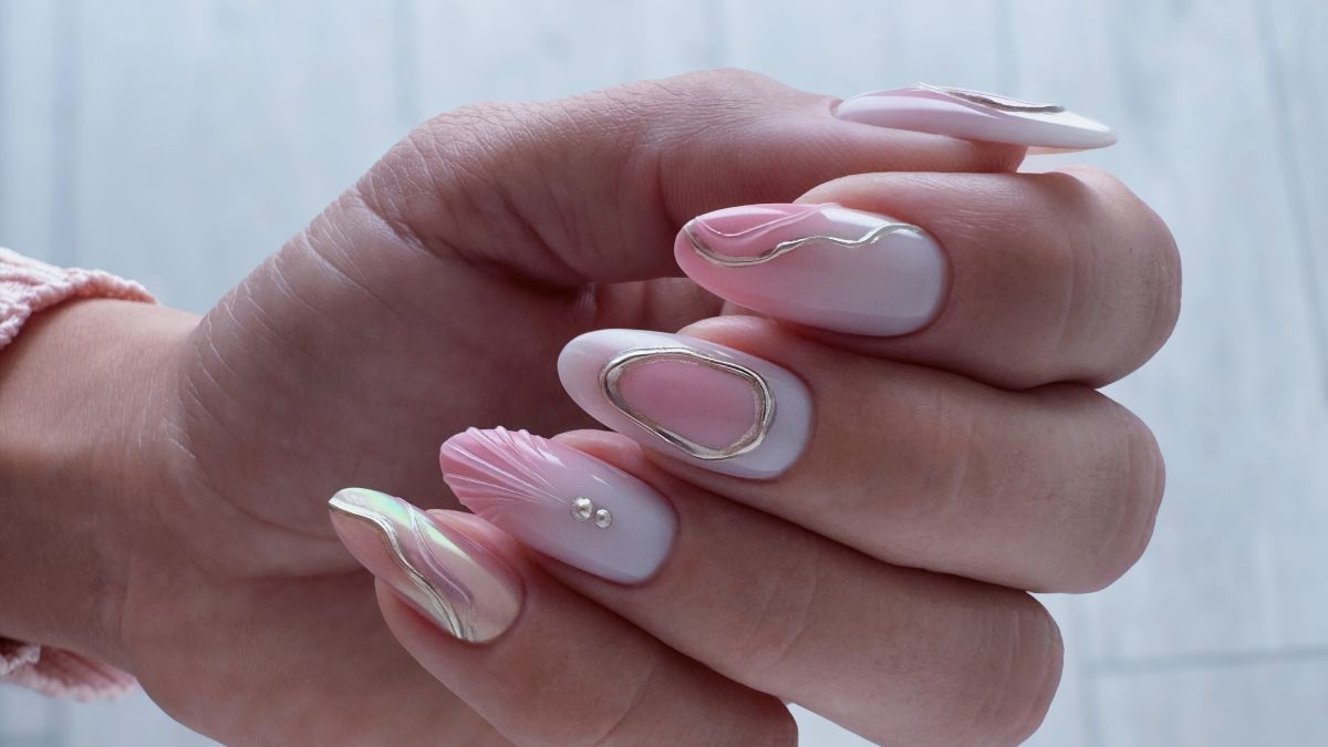 Lágy törtfehér tónusok 3D kagylómintával