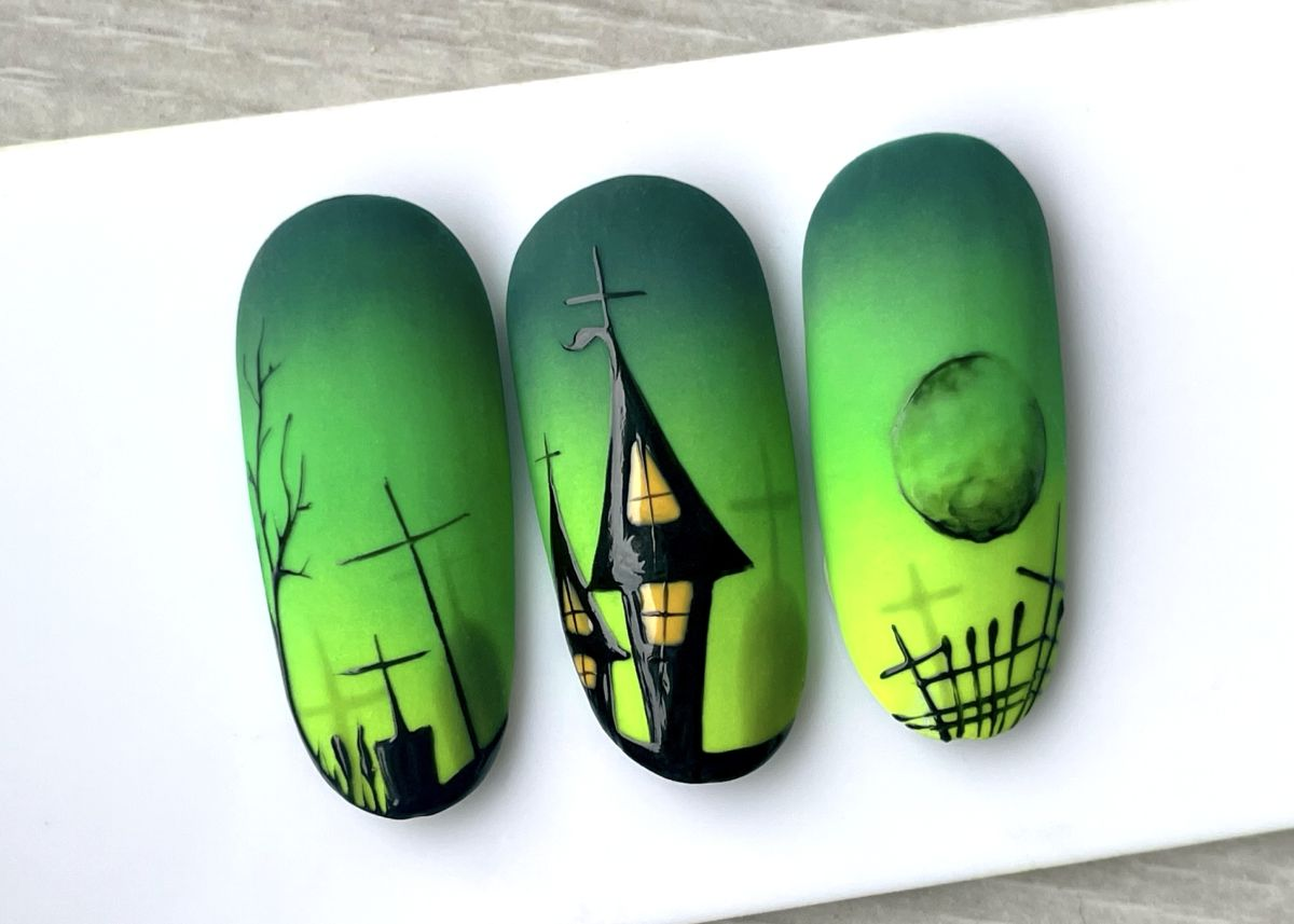 Halloween körömdíszítés