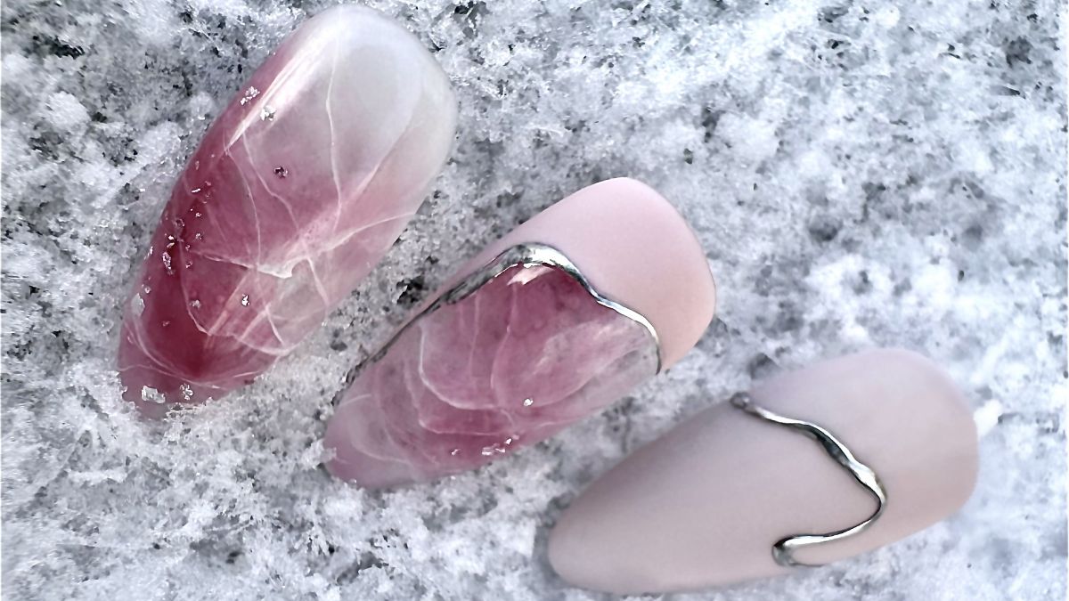 Márvány hatás ezüst mintával