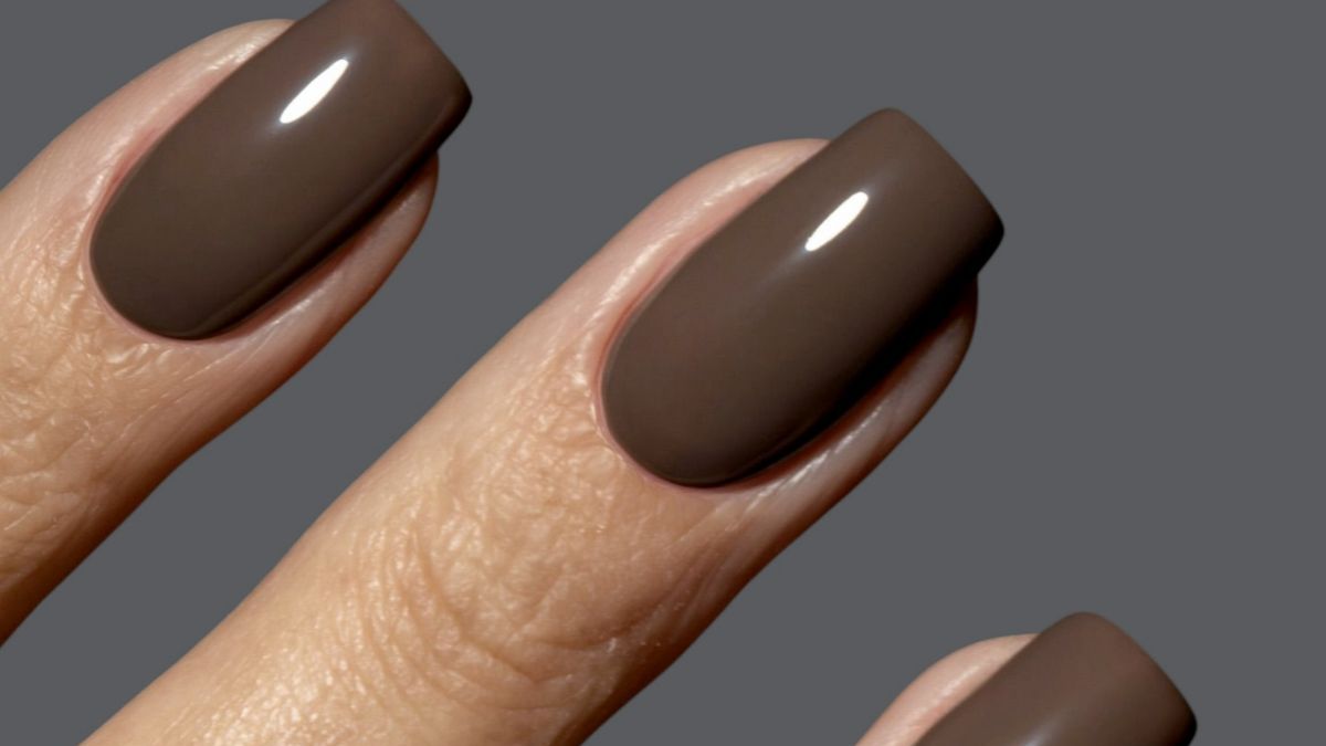 Mély barna tónus, kifinomult felület