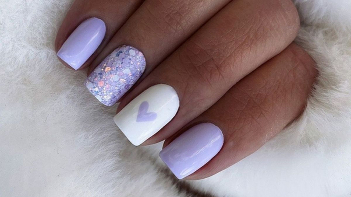 Virágos tavaszi körmök